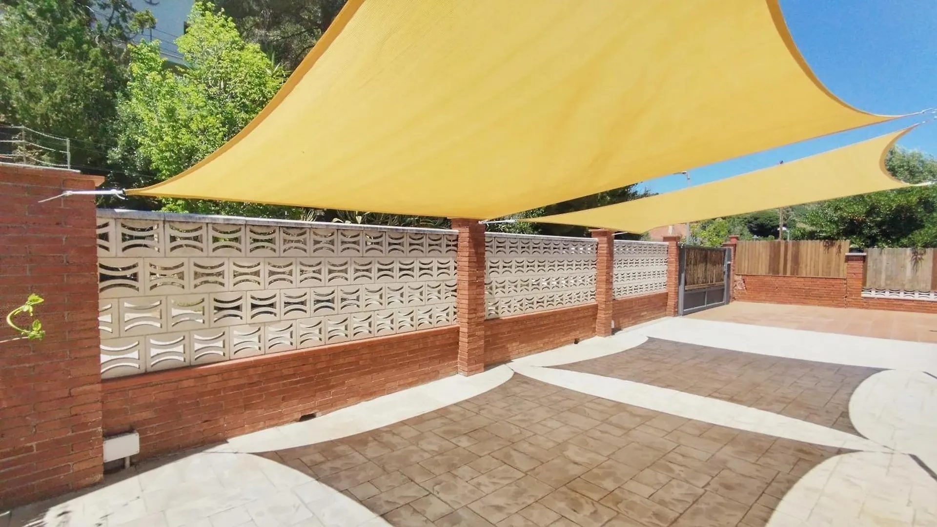 Casa De Madera Con Piscina Y Vistas Al Mar Villa Pineda de Mar